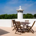 Twin Houses, 7br, 3 Min To Porches (Algarve)