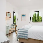 Twin Houses, 7br, 3 Min To Vila Porches (Algarve)