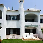 Vila Twin Houses, 7br, 3 Min To Porches (Algarve)