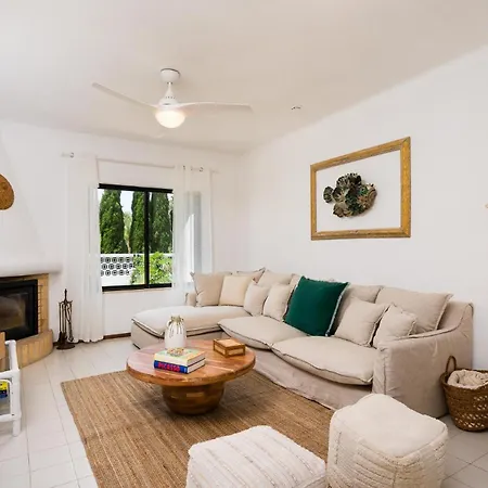 Twin Houses, 7br, 3 Min To 빌라 *