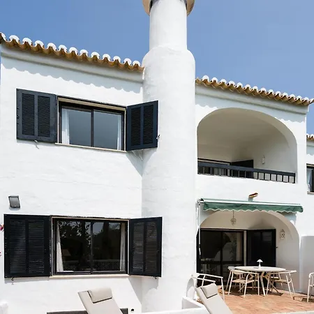 Twin Houses, 7br, 3 Min To 빌라