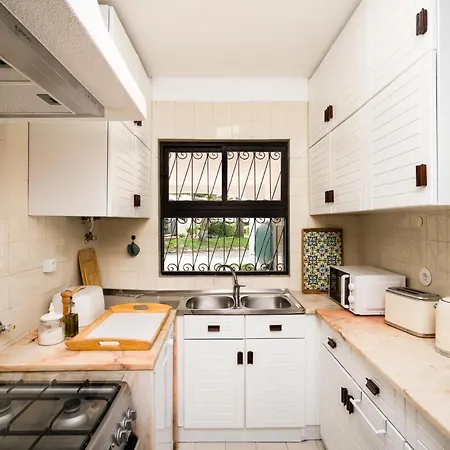 빌라 Twin Houses, 7br, 3 Min To