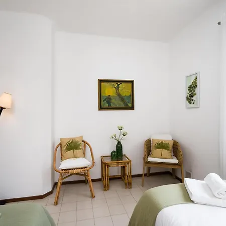 Twin Houses, 7br, 3 Min To 빌라 *