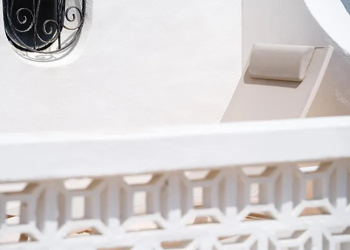 Twin Houses, 7br, 3 Min To * Porches (Algarve)