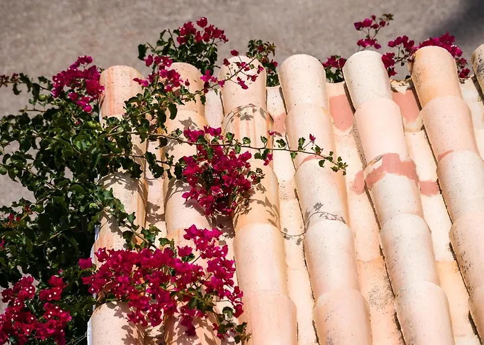 Twin Houses, 7br, 3 Min To * Porches (Algarve)