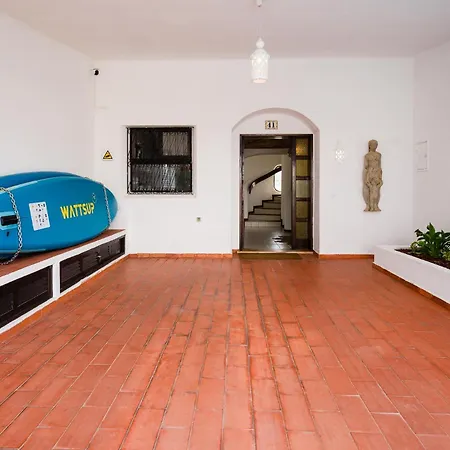 Twin Houses, 7br, 3 Min To Вилла *