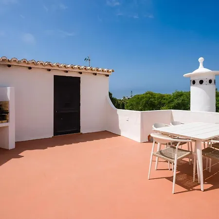 Вилла Twin Houses, 7br, 3 Min To *