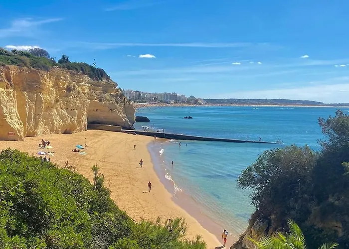 Twin Houses, 7br, 3 Min To Willa *