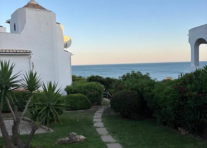 Villa Twin Houses, 7br, 3 Min To