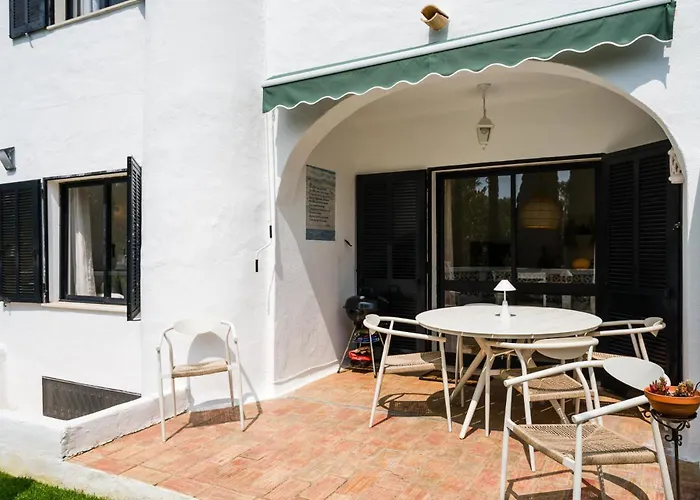 Twin Houses, 7br, 3 Min To Villa Porches (Algarve)